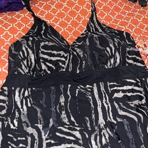 Nwt swim top
